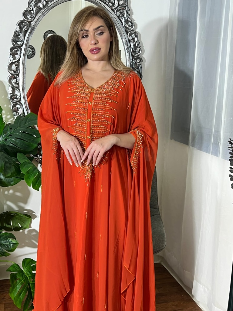 موديل عماني