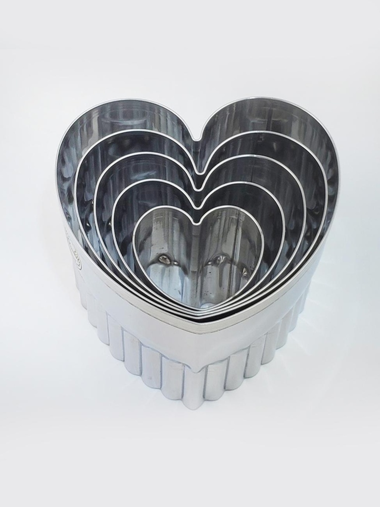 Fluted Heart Shapes Cookie Cutters