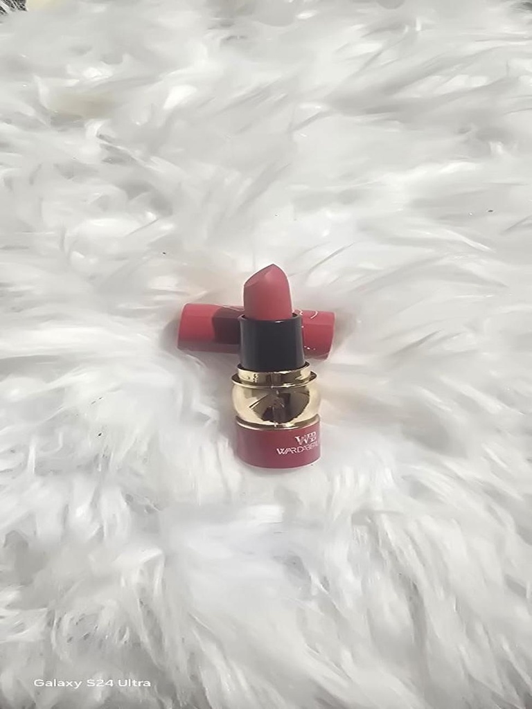 Matte Lipstick from Warda Beauty