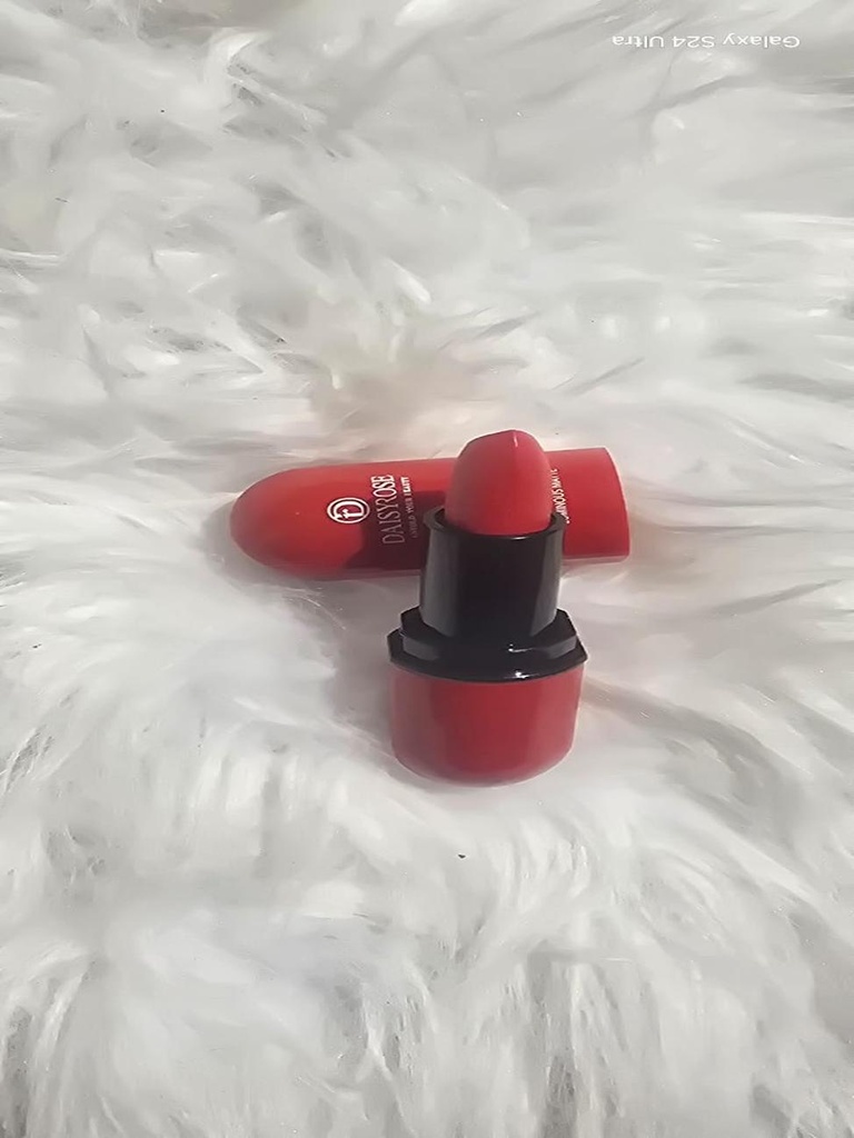 Matte Lipstick from Warda Beauty