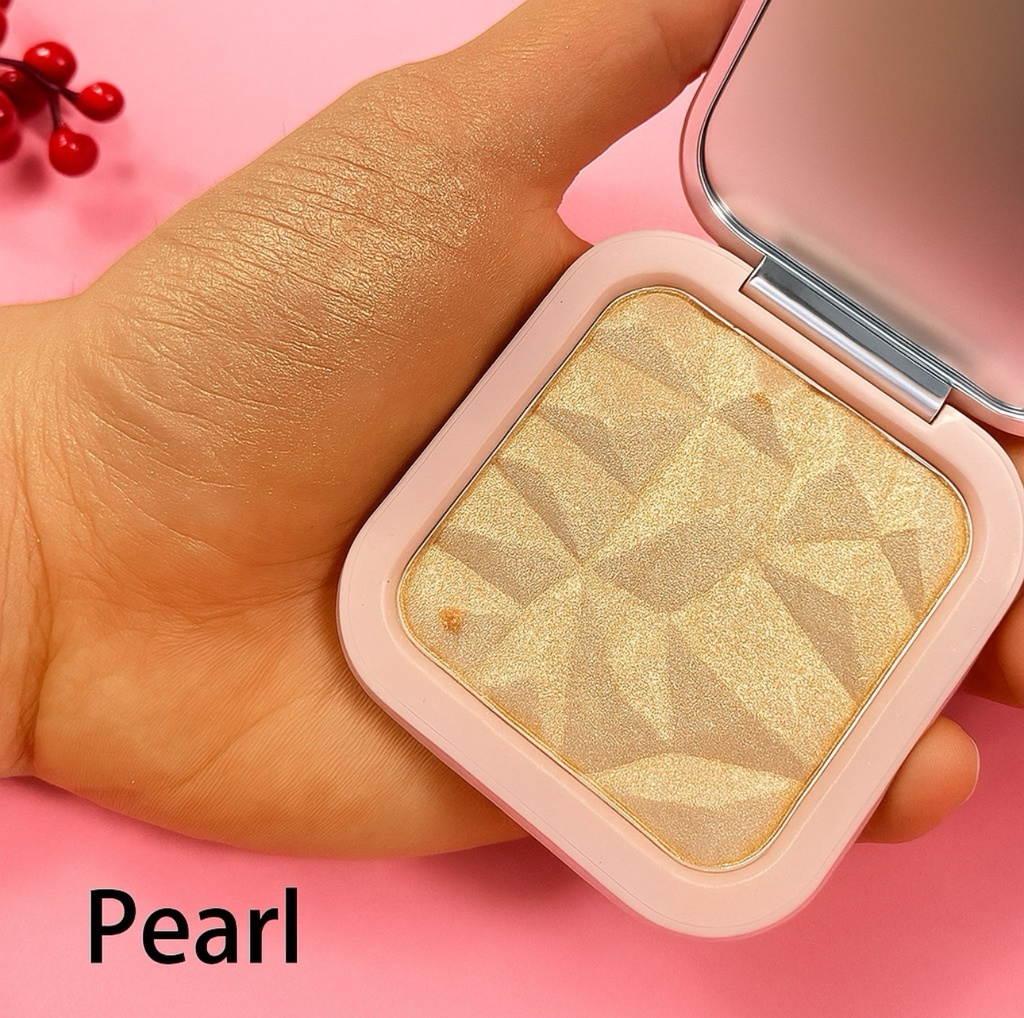 هايلايتر نباتي بتركيبة لؤلؤية – MOZA BEAUTY Vegan Highlighter