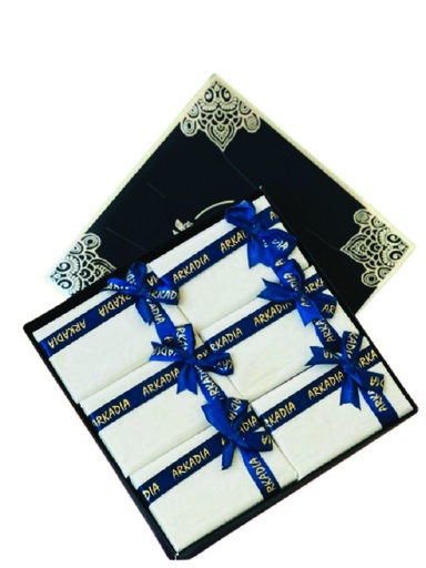 Natural laurel soap with the scent of oud and amber
