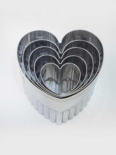 Fluted Heart Shapes Cookie Cutters
