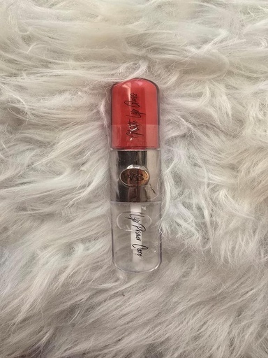 Lipstick and moisturizer from Warda Beauty
