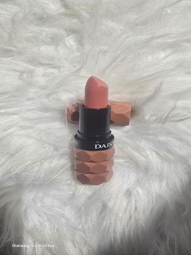 Matte Lipstick from Warda Beauty