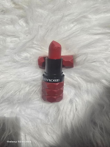 Matte Lipstick from Warda Beauty