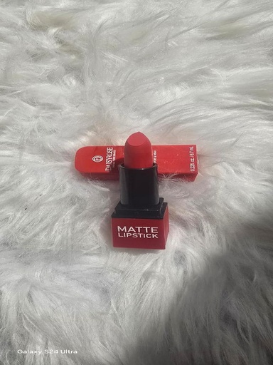 Matte Lipstick from Warda Beauty