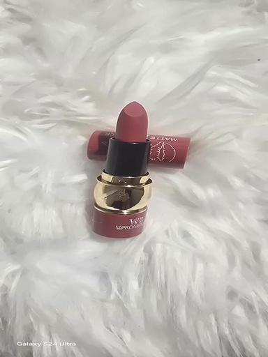 Matte Lipstick from Warda Beauty