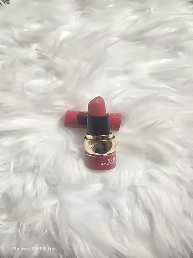 Matte Lipstick from Warda Beauty