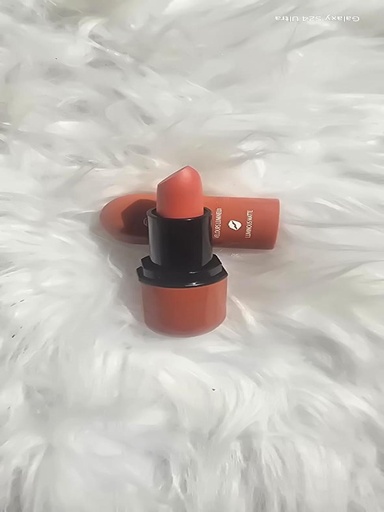 Matte Lipstick from Warda Beauty