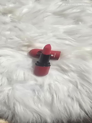 Matte Lipstick from Warda Beauty