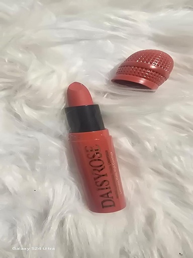Matte Lipstick from Warda Beauty