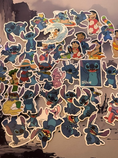 Five pieces of Stitch stickers